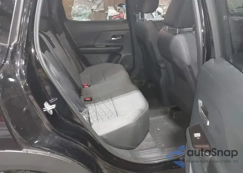 2025 Nissan Kicks Sv Intelligent Awd from USA, damaged, VIN 3N8AP6CB7SL400213